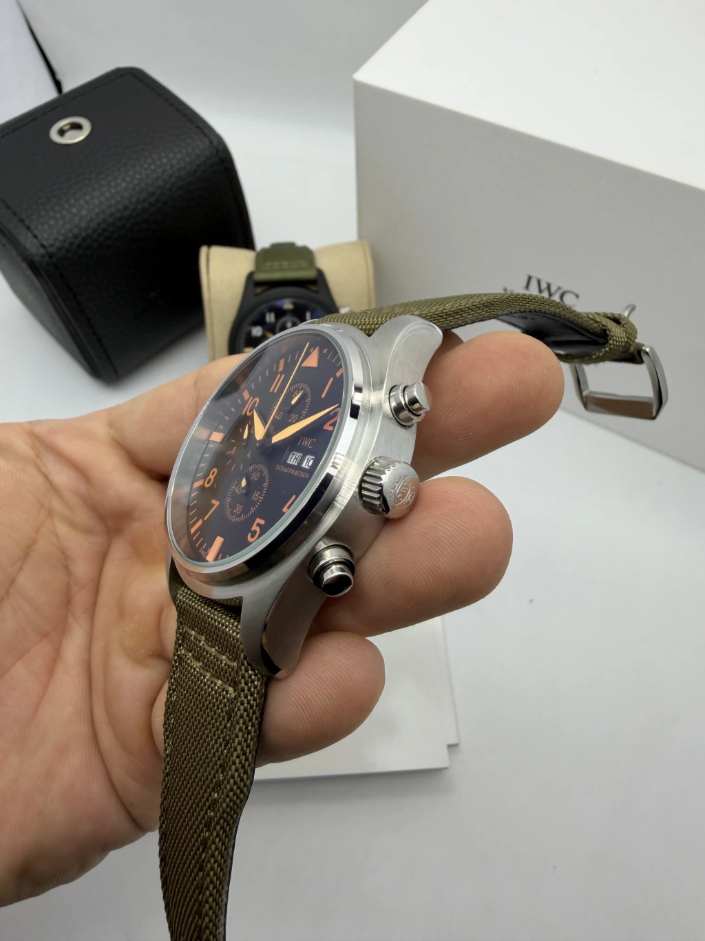 IWC Pilot Chronograph 42mm - AÇO MOSTRADOR PRETO - NYLON - Imagem 2