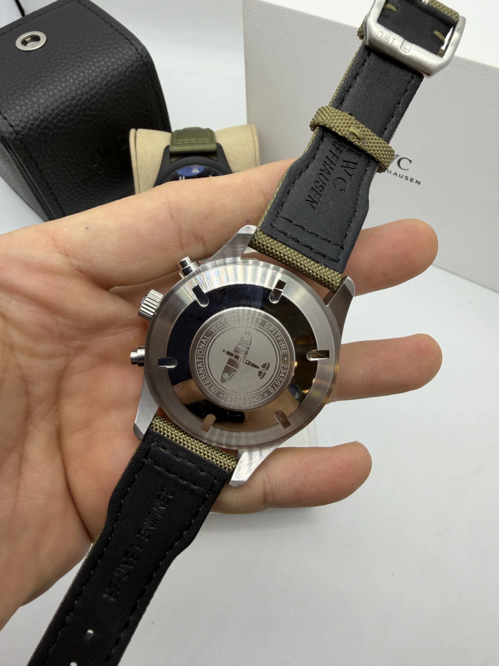 IWC Pilot Chronograph 42mm - AÇO MOSTRADOR PRETO - NYLON - Imagem 3