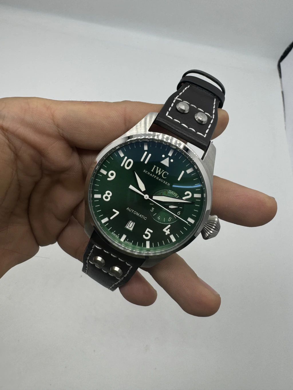 IWC Pilot 42mm - AÇO MOSTRADOR VERDE - COURO