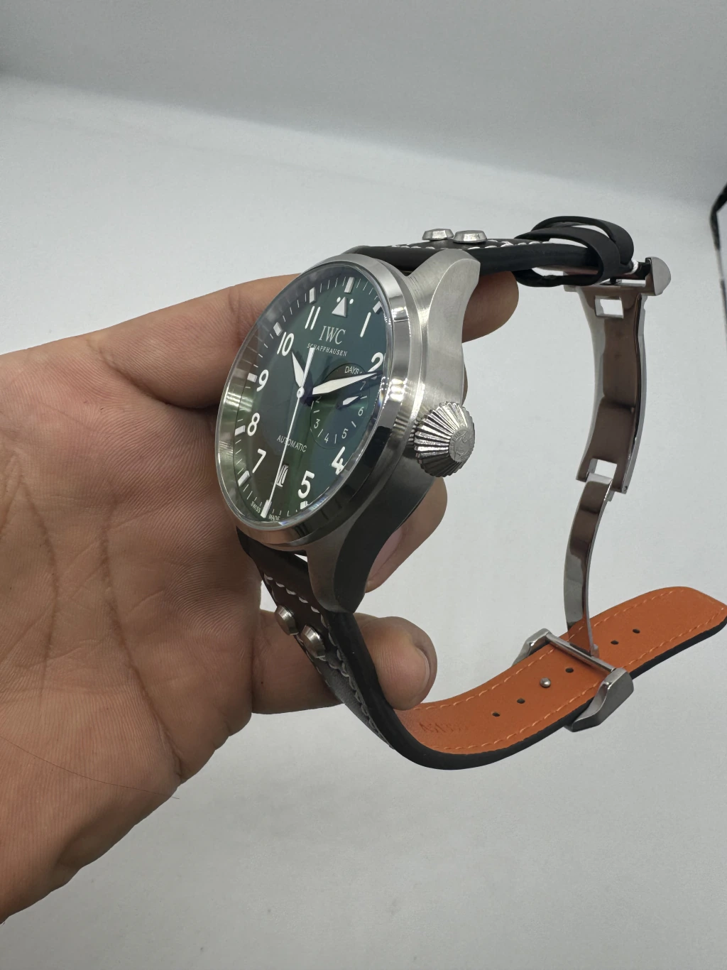 IWC Pilot 42mm - AÇO MOSTRADOR VERDE - COURO - Imagem 2