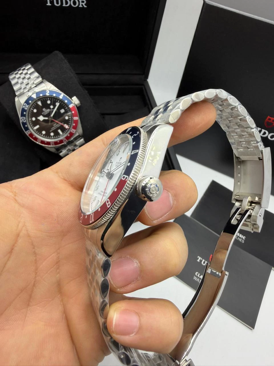 Tudor Black Bay GMT Pepsi 41mm - AÇO MOSTRADOR BRANCO - Imagem 4