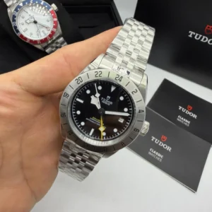 Tudor Black Bay Pro GMT 41mm - AÇO MOSTRADOR PRETO