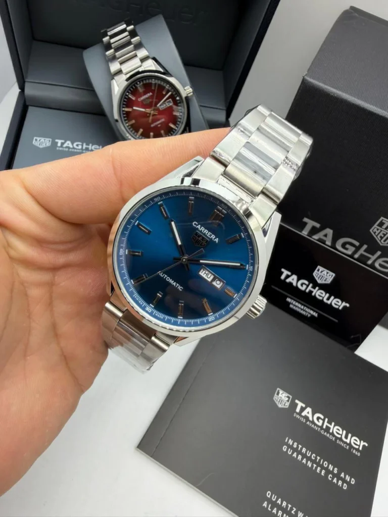 TAG Heuer Carrera Day-Date Calibre 41mm - AÇO MOSTRADOR AZUL