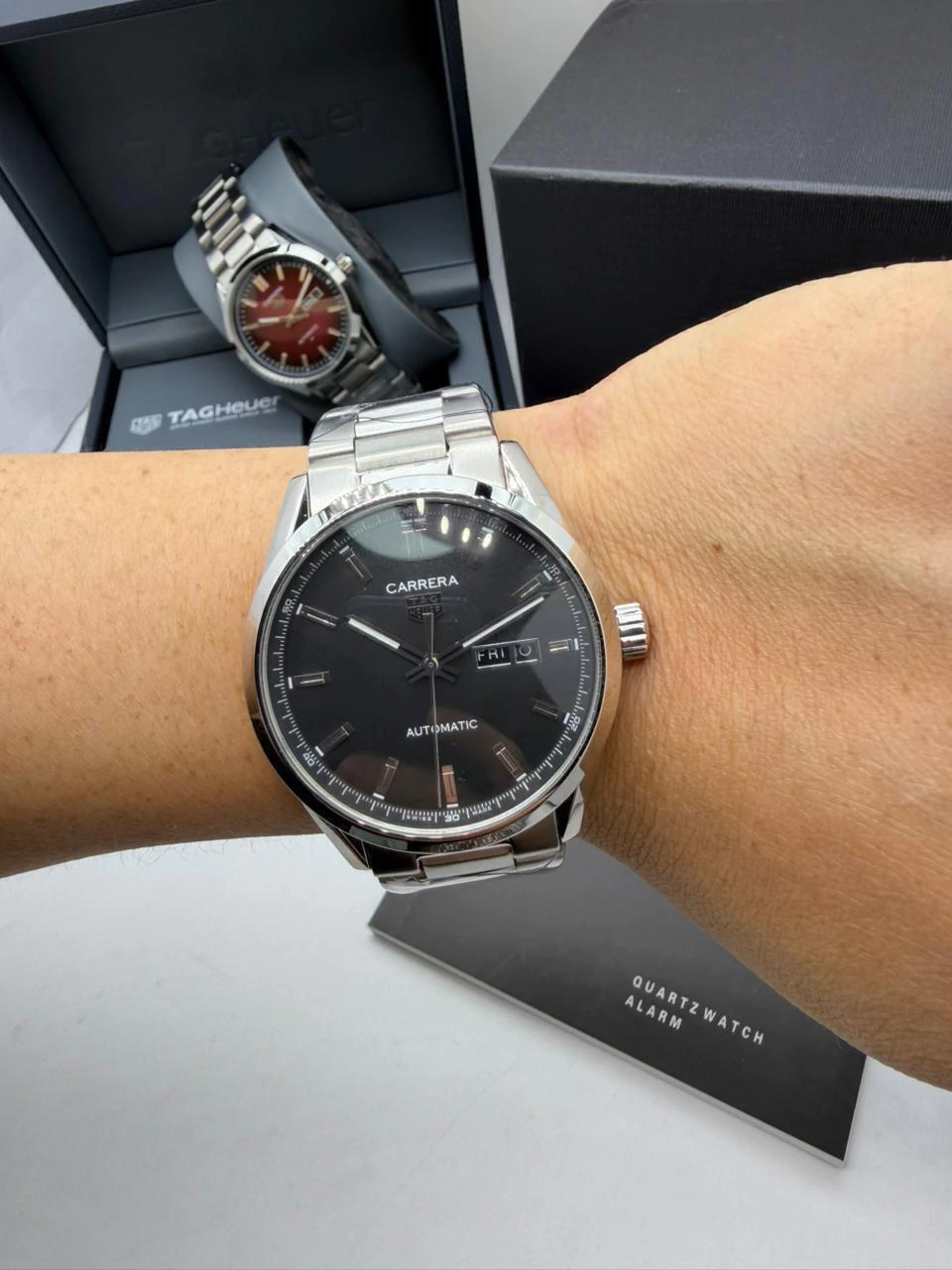 TAG Heuer Carrera Day-Date Calibre 41mm - AÇO MOSTRADOR PRETO - Imagem 4