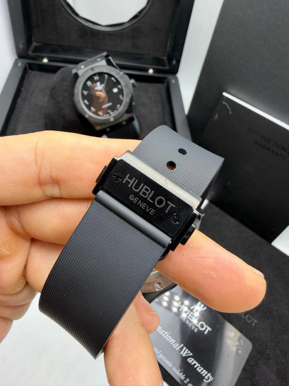 Hublot Classic Fusion 42mm - AÇO PRETO MOSTRADOR PRETO - SILICONE (SIFRA ARABE) - Imagem 5