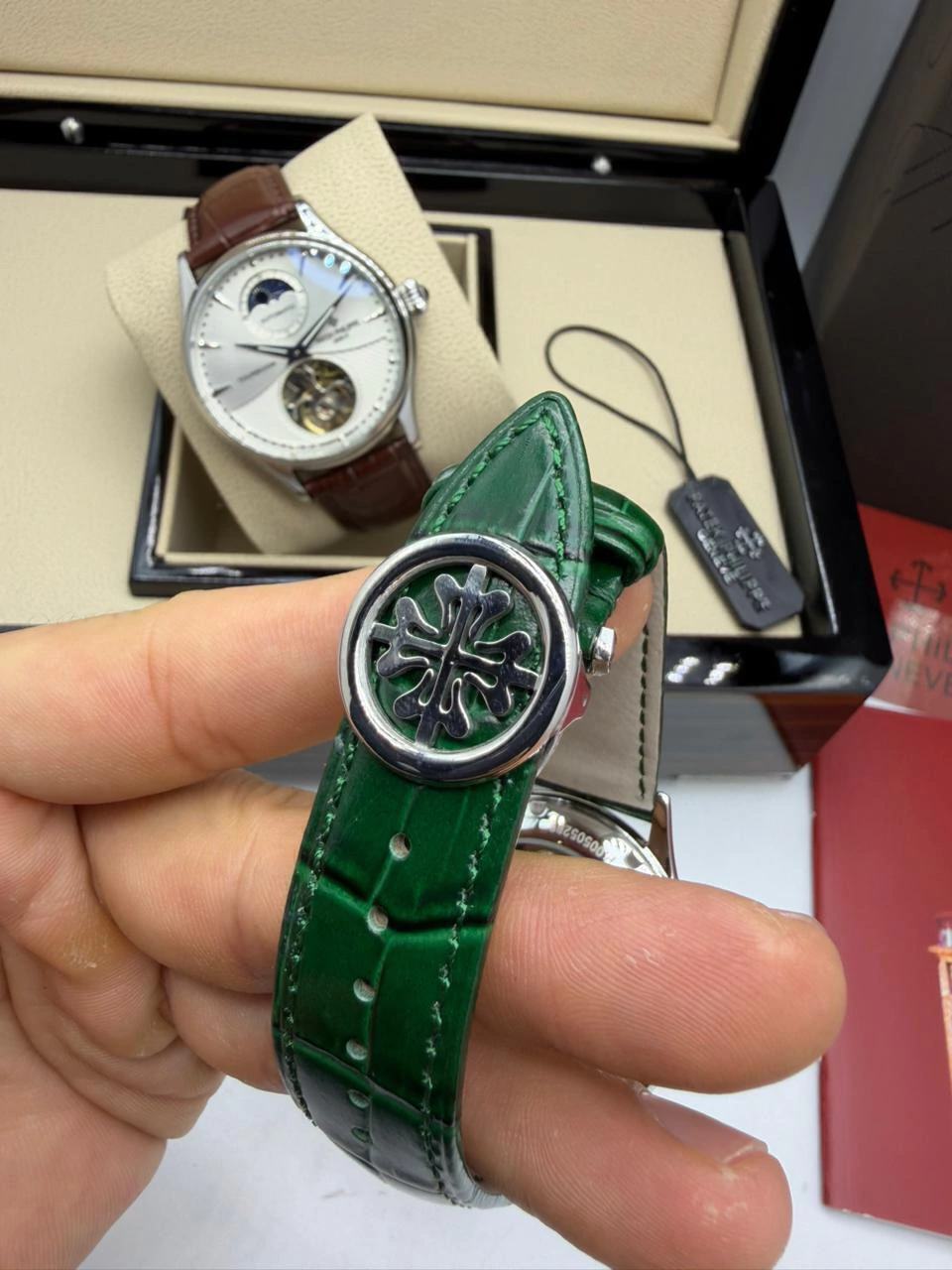 Patek Philippe Tourbillon 42mm - Aço Mostrador Verde - COURO - Imagem 3