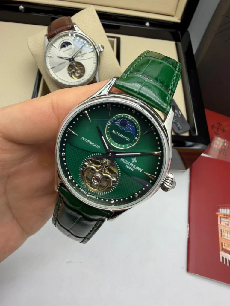 Patek Philippe Tourbillon 42mm - Aço Mostrador Verde - COURO