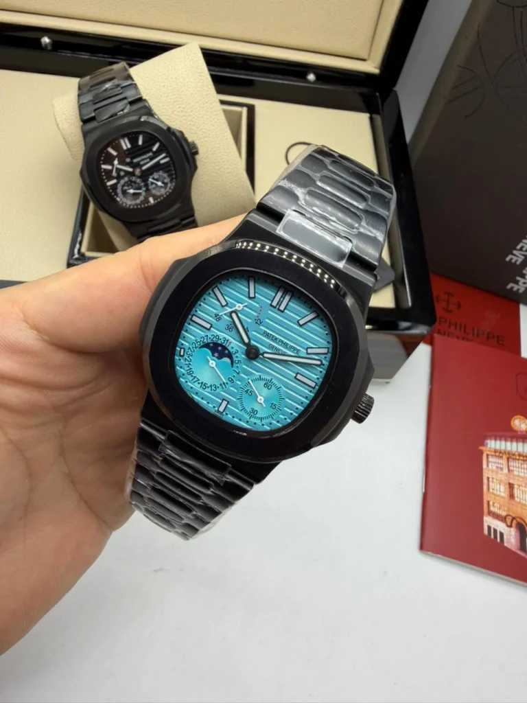 Patek Philippe Nautilus 41mm - Aço OxBlack Mostrador Azul Tiffany