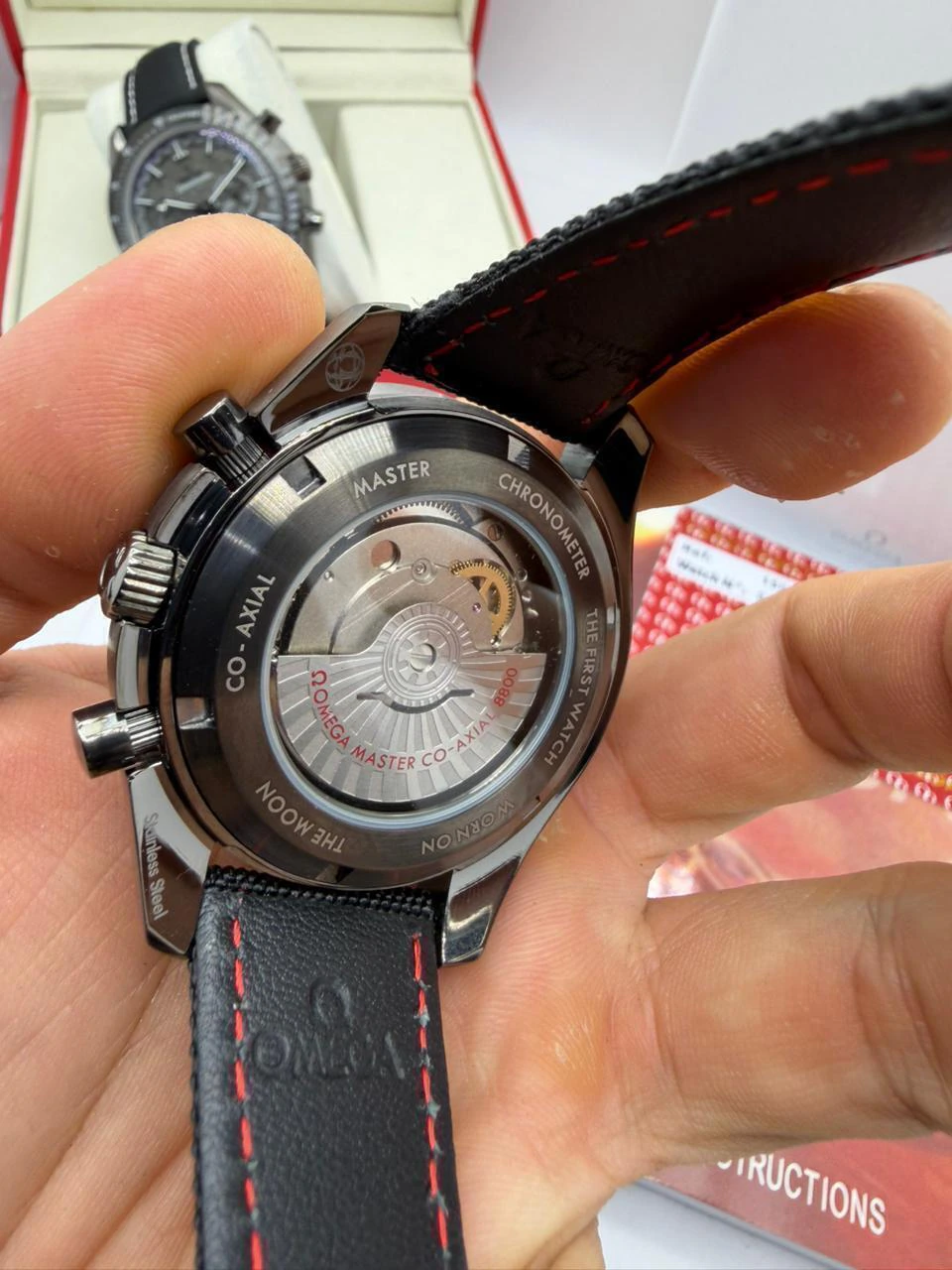 Omega Speedmaster Dark Side Of The Moon Cinza 43mm - Aço black Mostrador Cinza - NYLON - Imagem 5