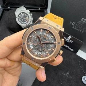 Hublot Classic Chrono 45mm - AÇO ROSE MOSTRADOR SKELETON PRETO - SILICONE E COURO