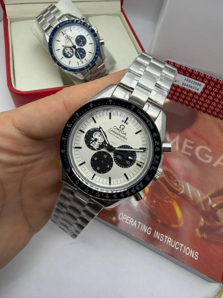 Omega Speedmaster Snoopy 44mm - AÇO MOSTRADOR BRANCO