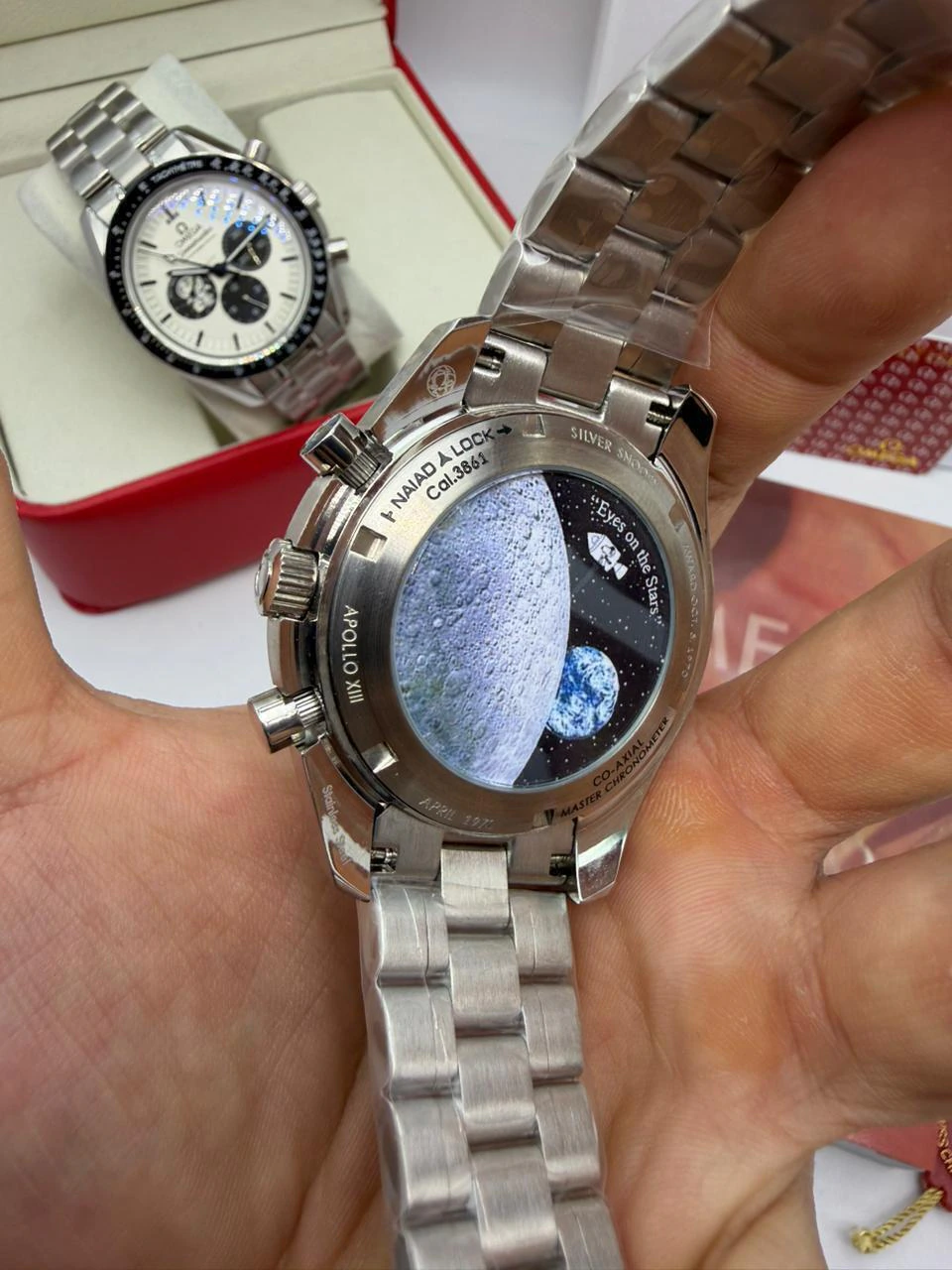 Omega Speedmaster Snoopy Aniversário de 50 anos 41mm (Modelo automático) - Imagem 5