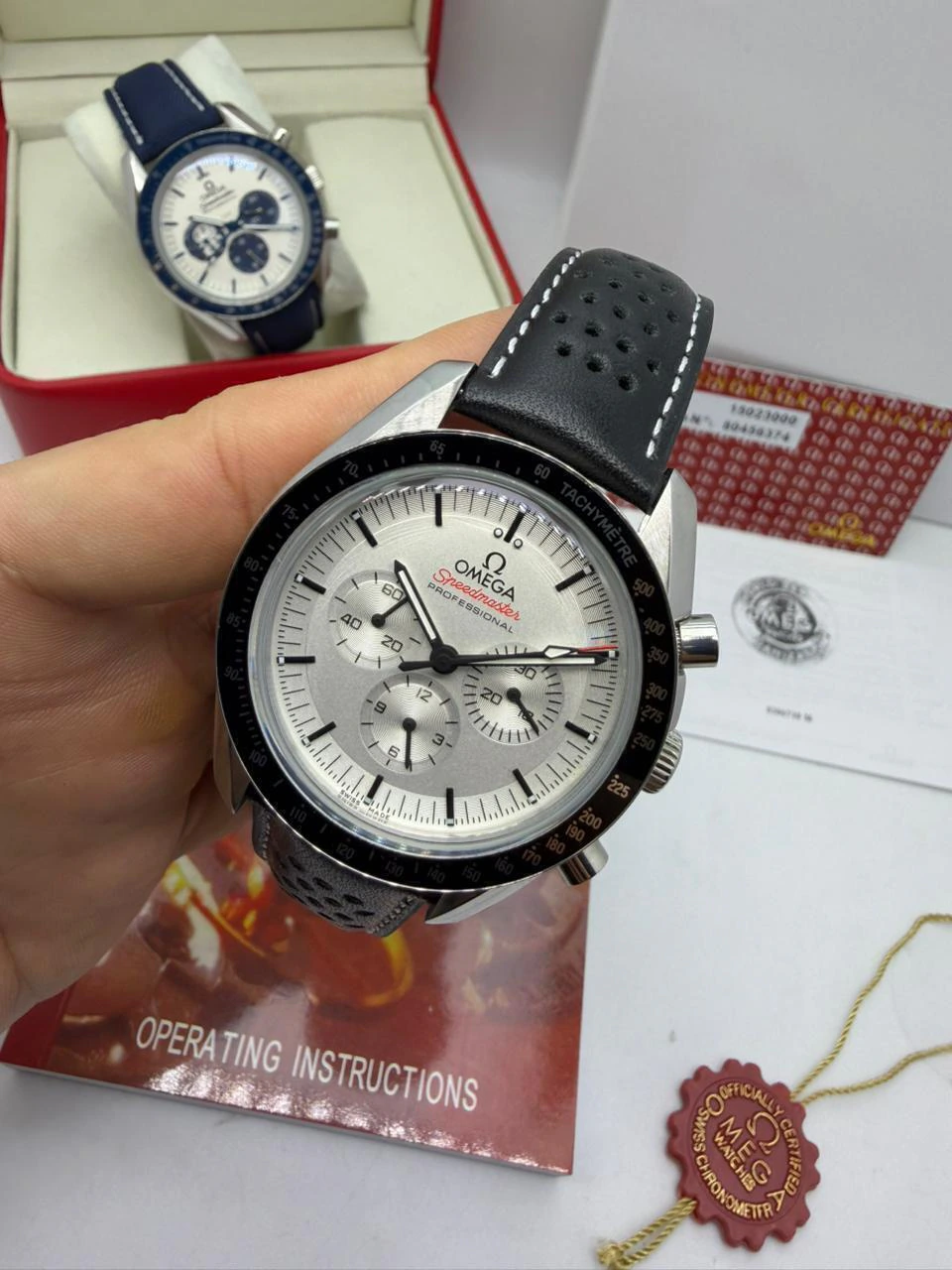 Omega Speedmaster 42mm - AÇO MOSTRADOR BRANCO - COURO
