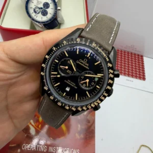 Omega Speedmaster 42mm - AÇO PRETO MOSTRADOR PRETO - COURO