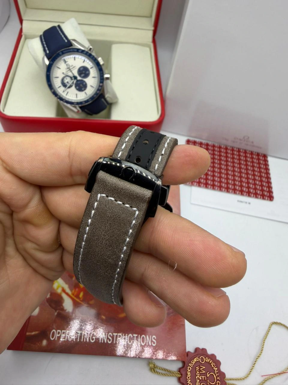 Omega Speedmaster 42mm - AÇO PRETO MOSTRADOR PRETO - COURO - Imagem 3