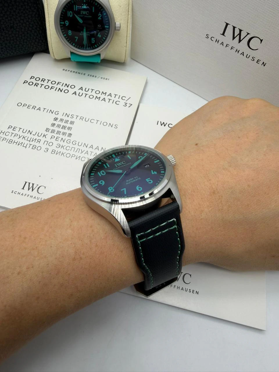 IWC Pilot Mark XX 41mm - Aço Mostrador Preto - COURO - Imagem 2