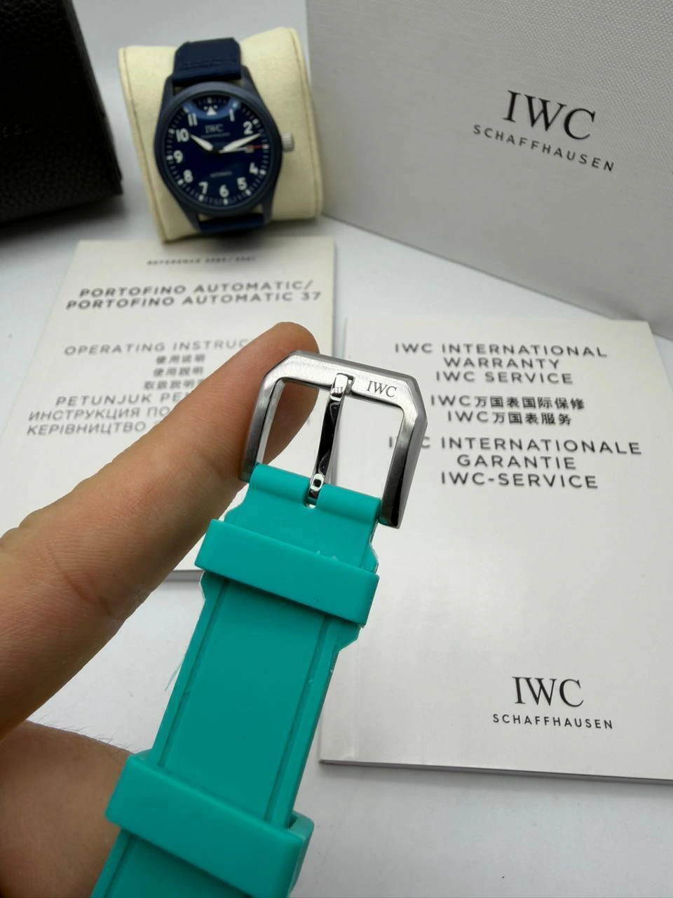 IWC Pilot Mark XX Tiffany 41mm - Aço Mostrador Preto - SILICONE - Imagem 2