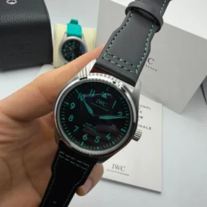 IWC Pilot Mark XX 41mm - Aço Mostrador Preto - COURO