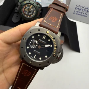 Panerai Submersible - 47mm - AÇO MOSTRADOR PRETO - COURO