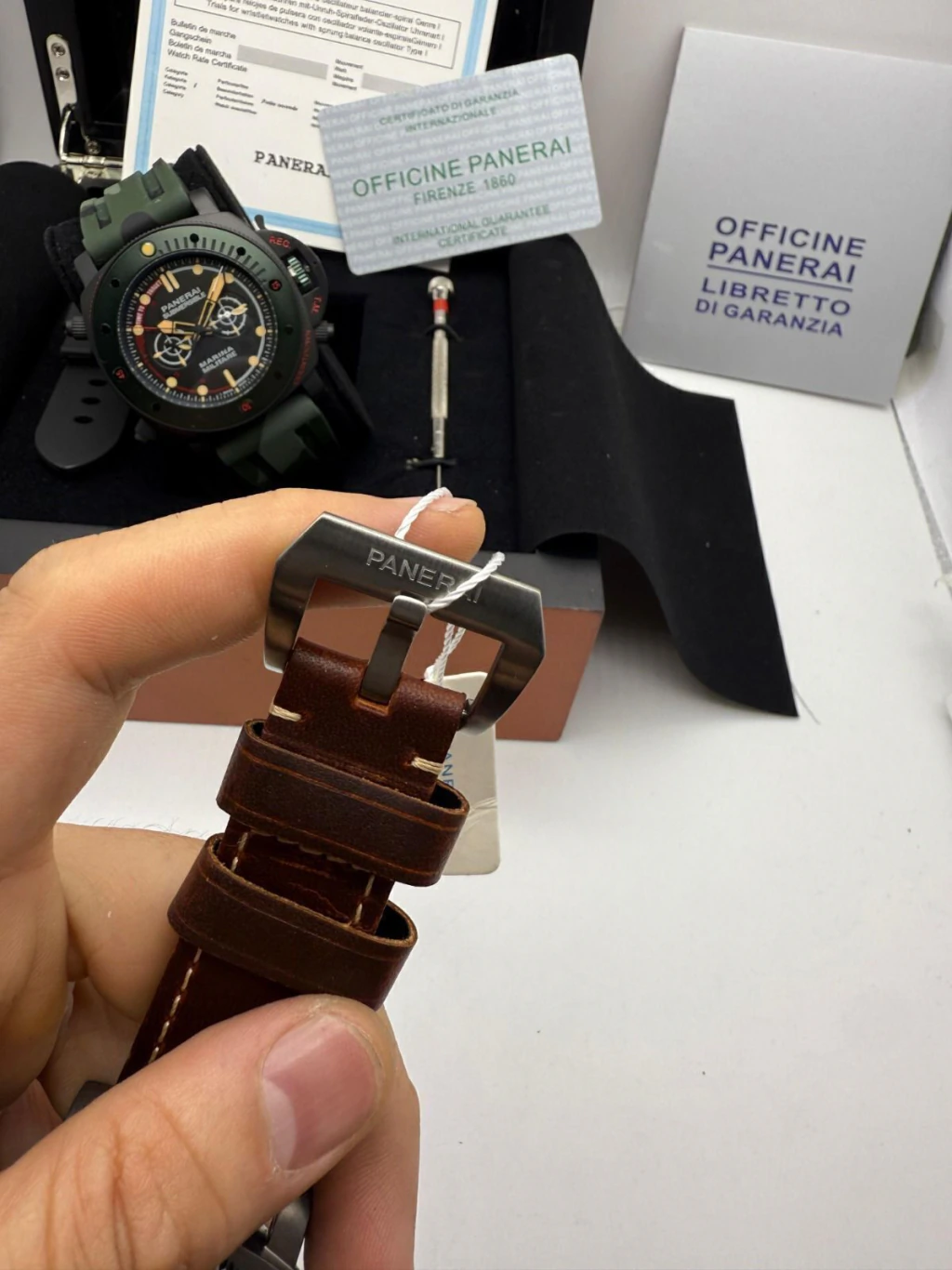 Panerai Submersible - 47mm - AÇO MOSTRADOR PRETO - COURO - Imagem 5