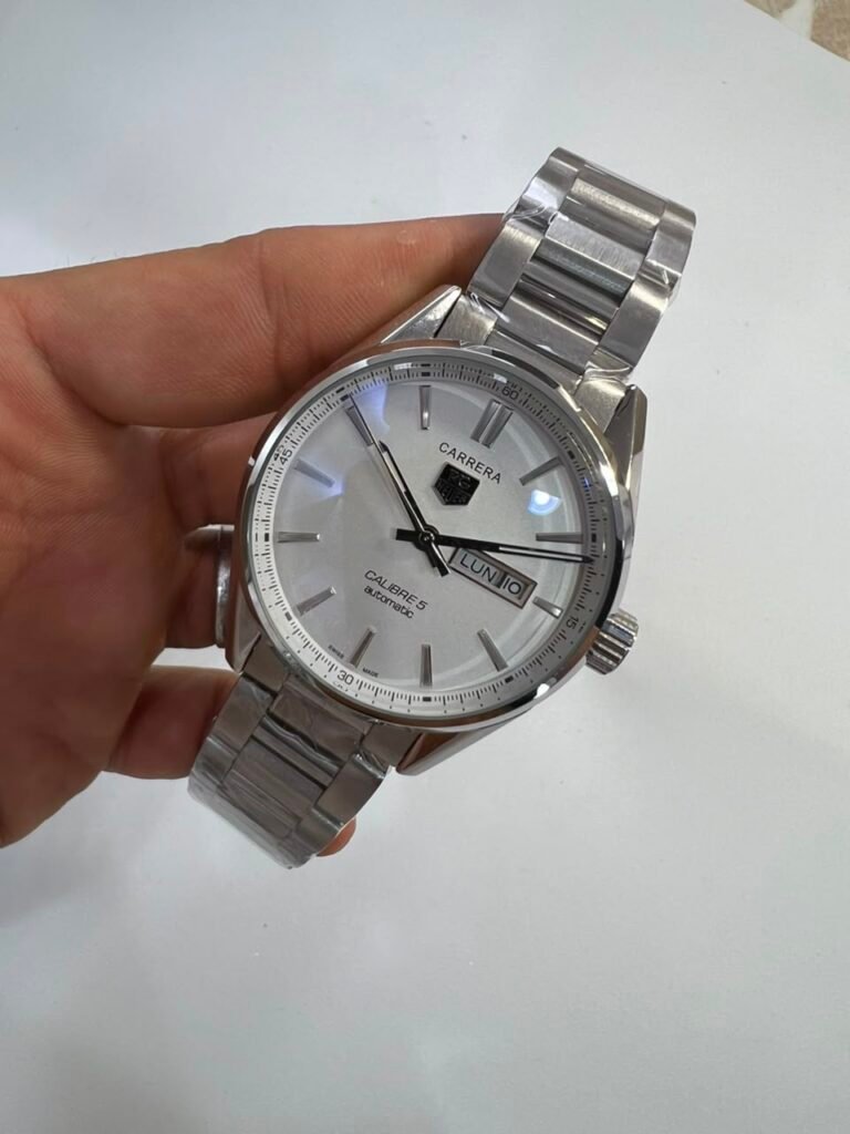 TAG Heuer Carrera Day-Date 41mm - AÇO MOSTRADOR BRANCO