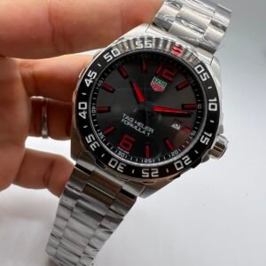 TAG Heuer Fórmula 1 43mm - AÇO MOSTRADOR PRETO COM VERMELHO