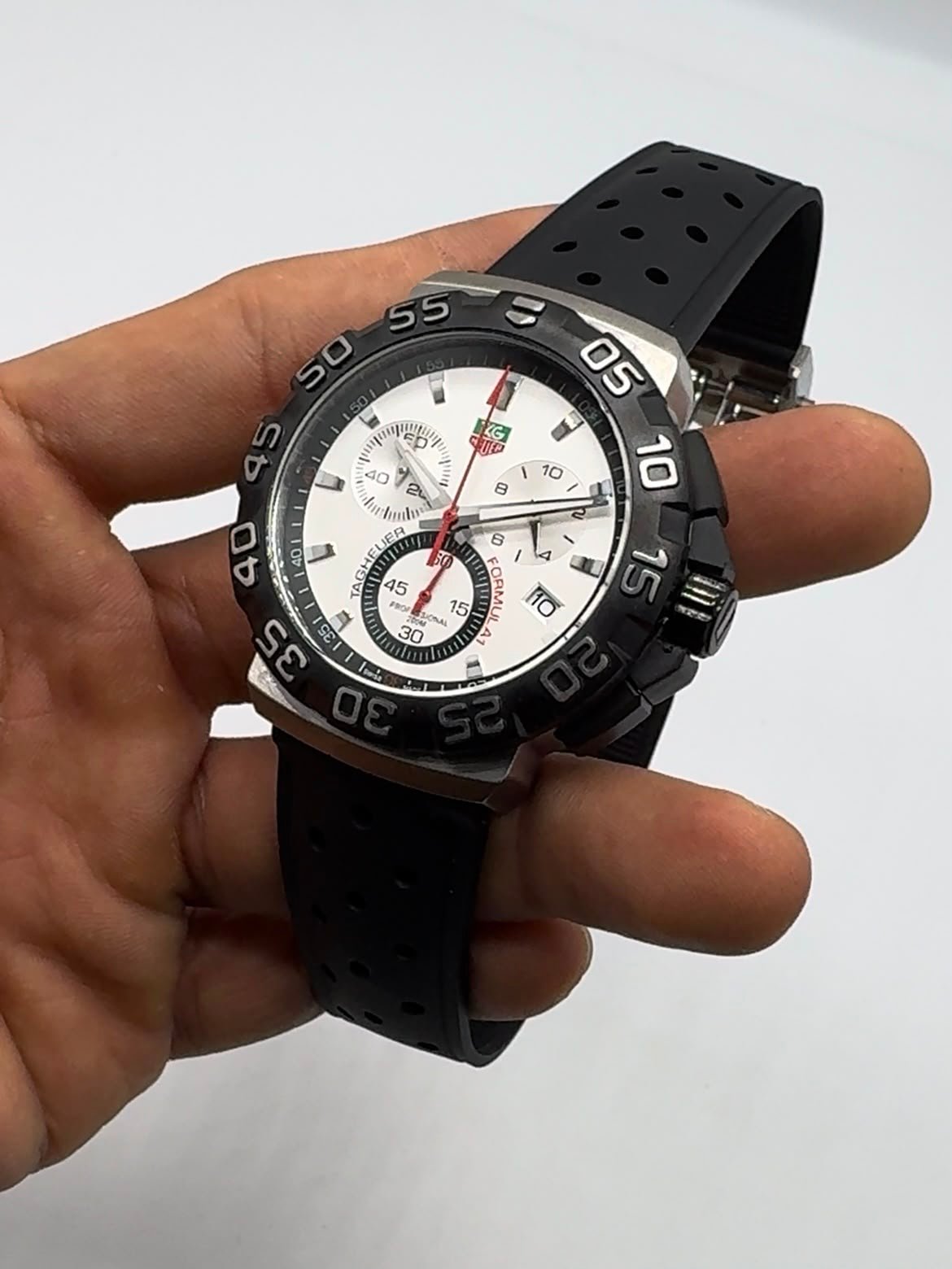 TAG Heuer Fórmula 1 44mm - AÇO MOSTRADOR BRANCO - Imagem 5