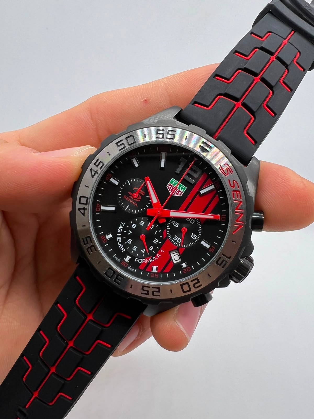 TAG Heuer Fórmula 1 Senna 45mm - AÇO MOSTRADOR PRETO - SILICONE