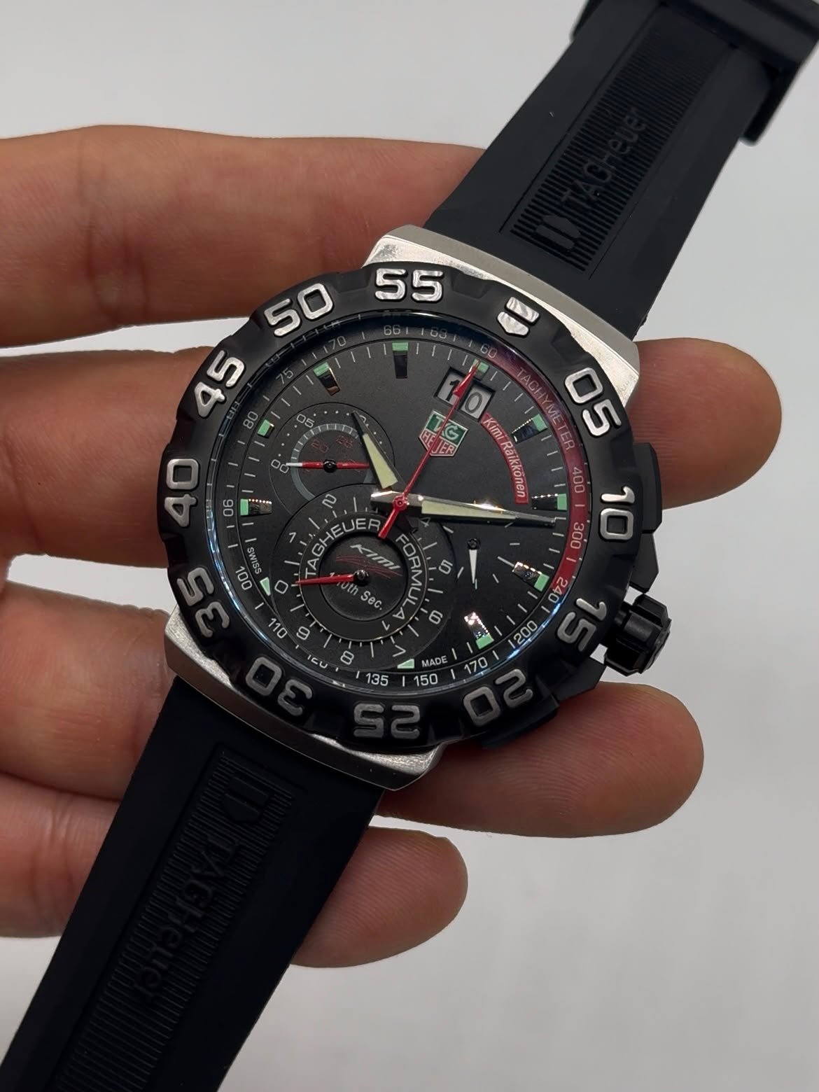 TAG Heuer Kimi Raikkönen 44mm - AÇO MOSTRADOR PRETO - SILICONE - Imagem 4