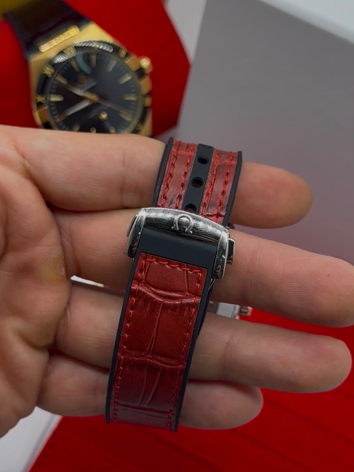 Omega Constellation 40mm - AÇO MOSTRADOR VERMELHO - COURO - Imagem 4
