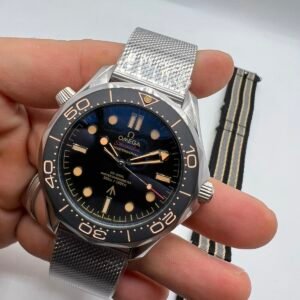 Omega Seamaster 007 42mm - AÇO MOSTRADOR MARROM