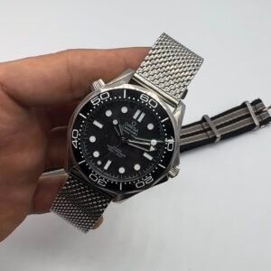 Omega Seamaster 007 42mm - AÇO MOSTRADOR PRETO