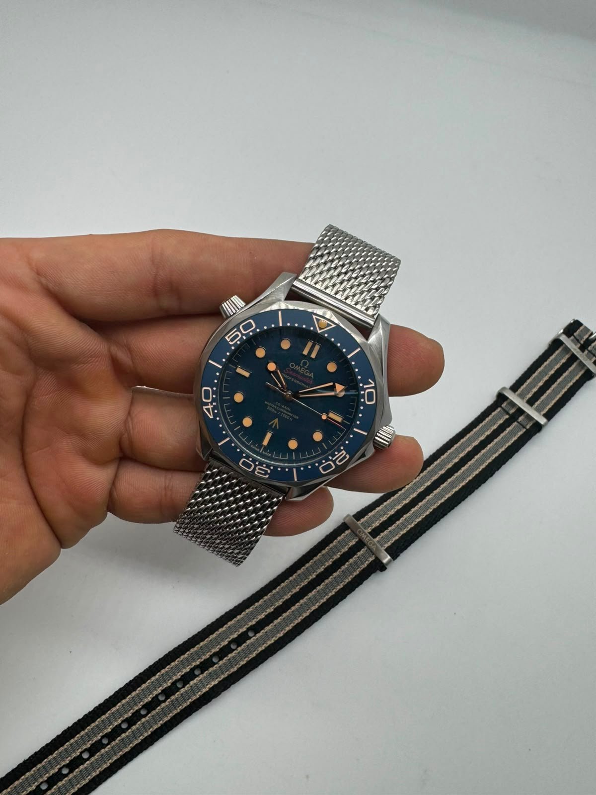 Omega Seamaster 42mm - AÇO MOSTRADOR AZUL