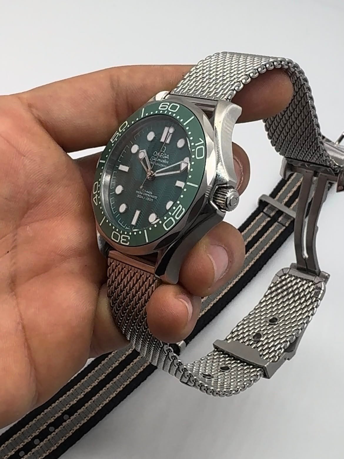 Omega Seamaster 42mm - AÇO MOSTRADOR VERDE - Imagem 4