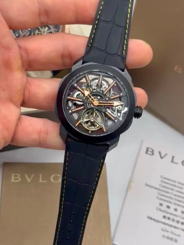 Bvlgari Octo Roma Skeleton 44mm - AÇO PRETO MOSTRADOR SKELETON - SILICONE