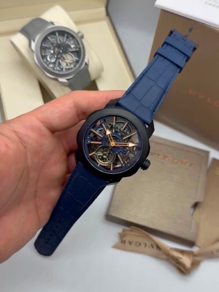 Bvlgari Octo Roma Skeleton 44mm - AÇO PRETO MOSTRADOR SKELETON - SILICONE