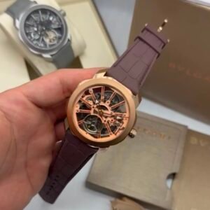 Bvlgari Octo Roma Skeleton 44mm - AÇO DOURADO MOSTRADOR SKELETON - SILICONE
