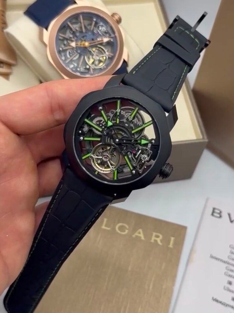 Bvlgari Octo Roma Skeleton 44mm - AÇO PRETO MOSTRADOR SKELETON - SILICONE