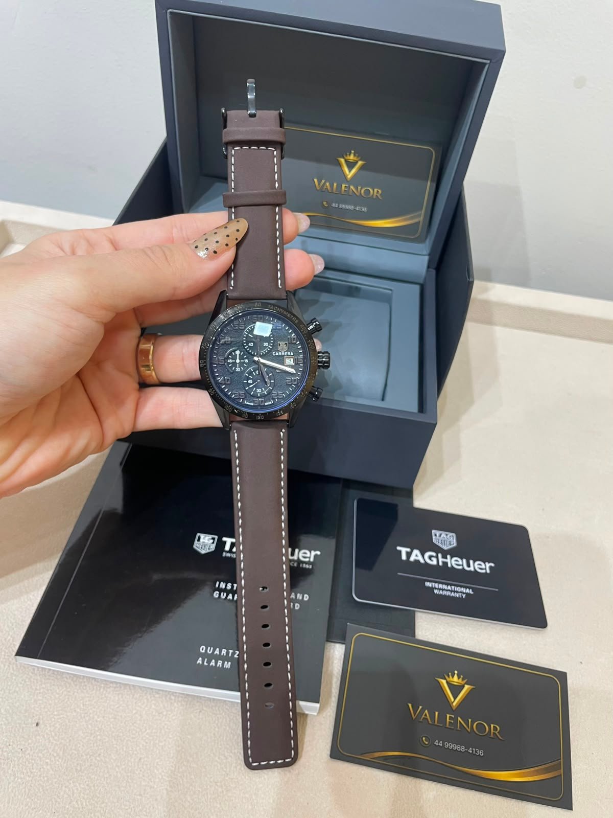 TAG Heuer Carrera 44mm - AÇO PRETO MOSTRADOR PRETO - COURO - Imagem 4