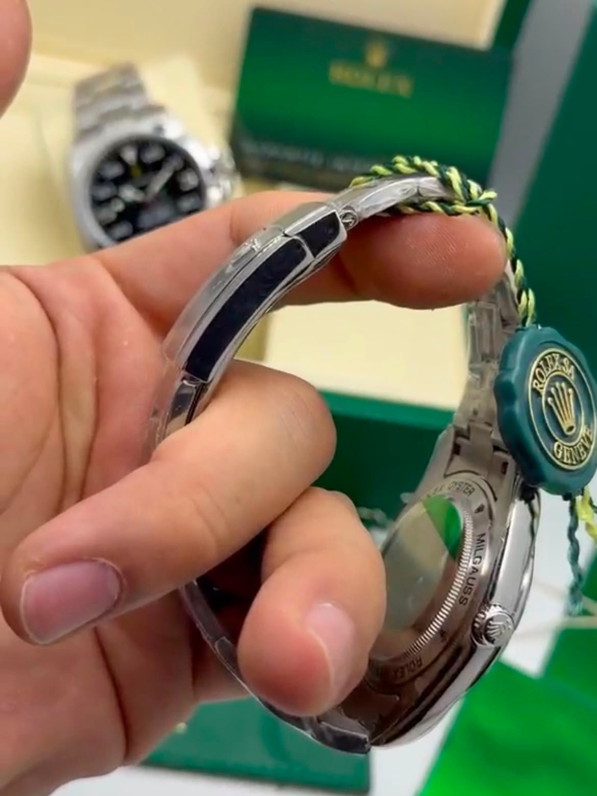 ROLEX Milgauss 40mm - SUPER CLONE - AÇO MOSTRADOR PRETO DETALHE EM VERDE - Imagem 5
