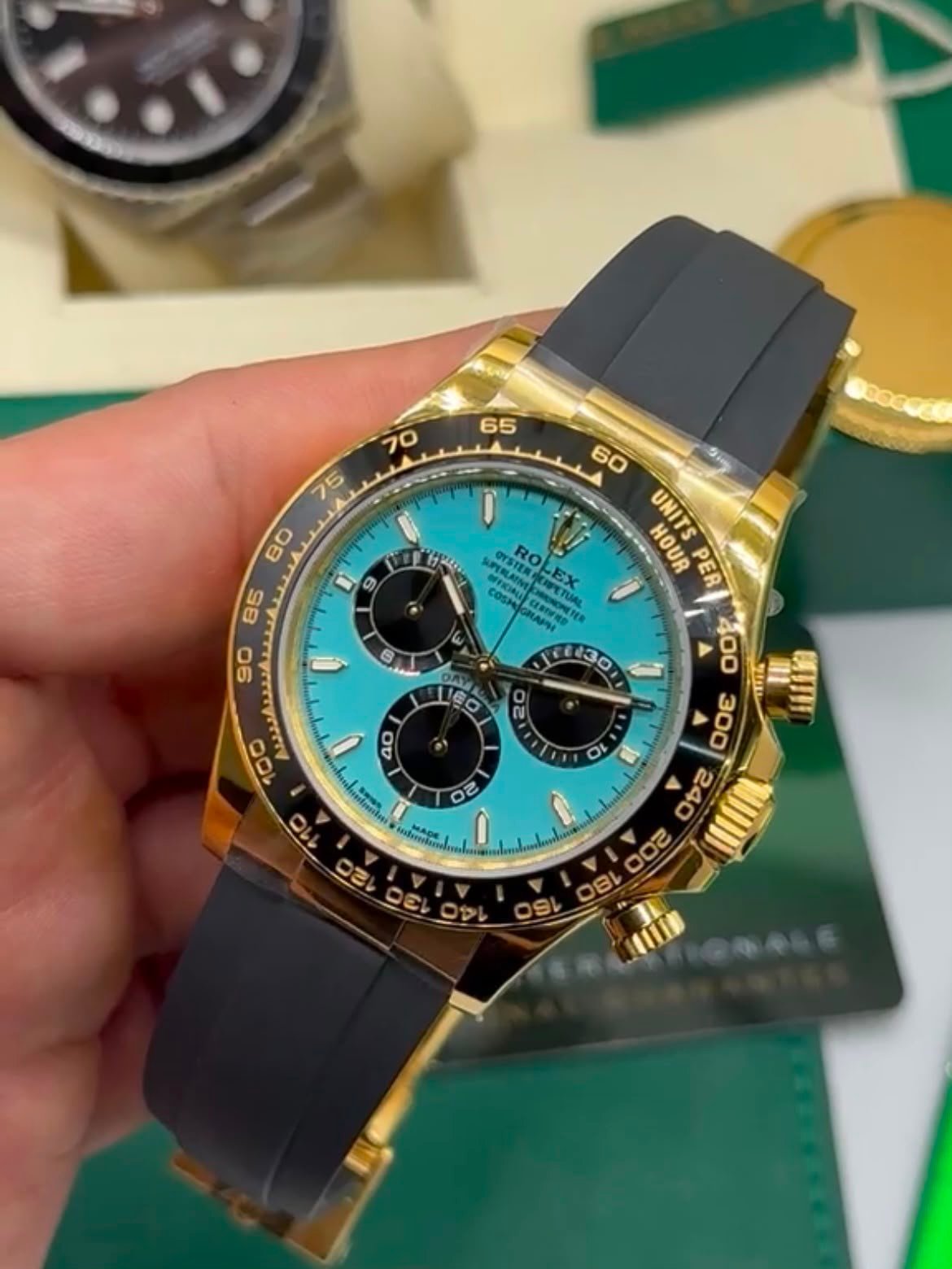 ROLEX Daytona 40mm - SUPER CLONE - AÇO DOURADO MOSTRADOR TIFFANY - SILICONE - Imagem 2