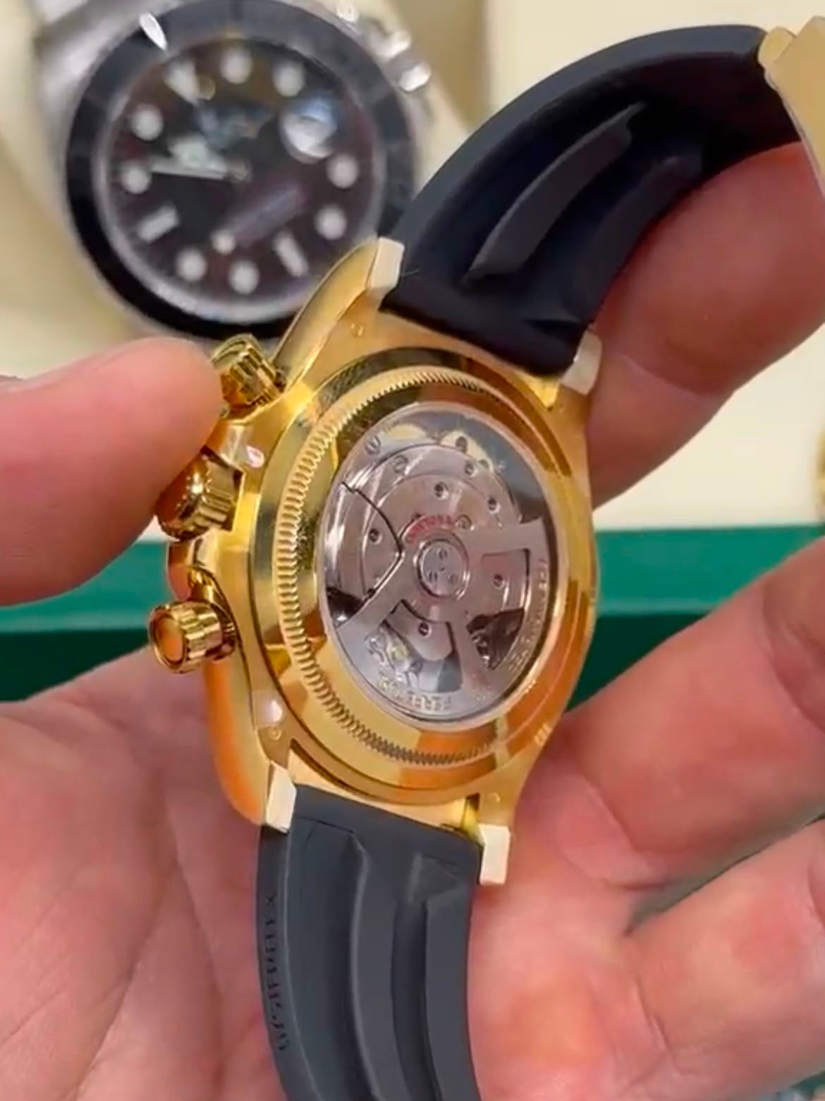 ROLEX Daytona 40mm - SUPER CLONE - AÇO DOURADO MOSTRADOR TIFFANY - SILICONE - Imagem 4