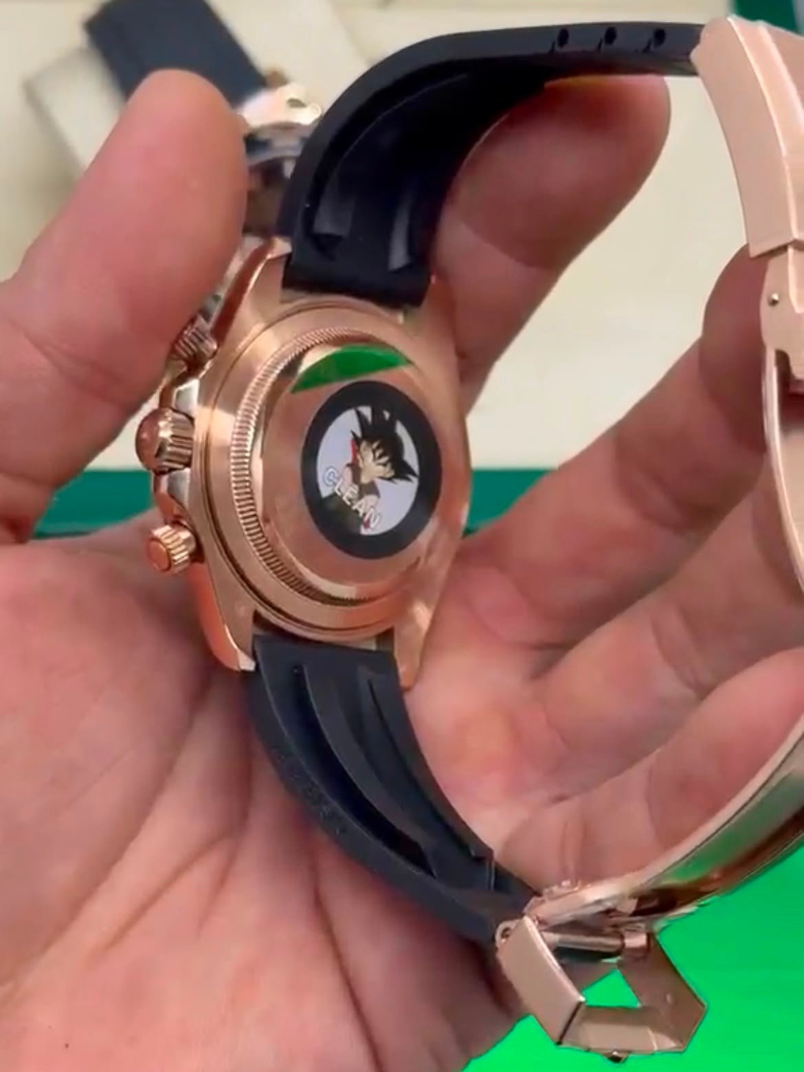 ROLEX Daytona 40mm - SUPER CLONE - AÇO ROSE MOSTRADOR CHOCOLATE - SILICONE - Imagem 3