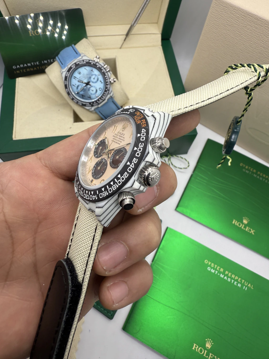 DAYTONA DIW Carbono 40mm - MOSTRADOR BEGE - NYLON - Imagem 2