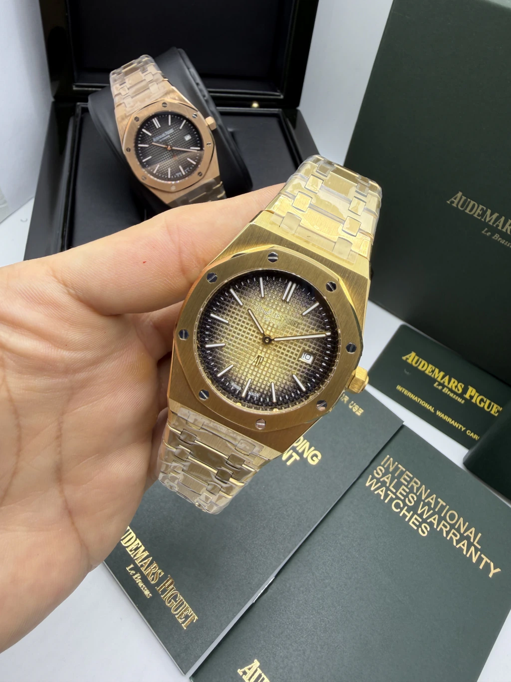 Audemars Piguet Royal Oak 42mm - AÇO DOURADO MOSTRADOR AMARELO