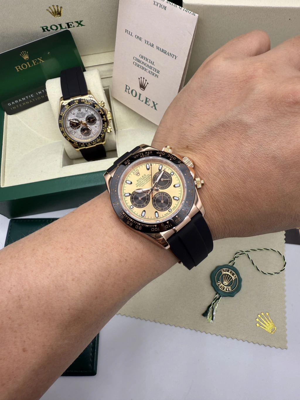 Daytona 40mm - AÇO ROSE MOSTRADOR DOURADO - SILICONE - Imagem 5