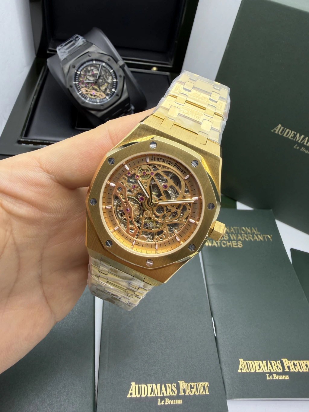 Audemars Piguet Royal Oak Double 42mm - AÇO DOURADO MOSTRADOR SKELETON DOURADO