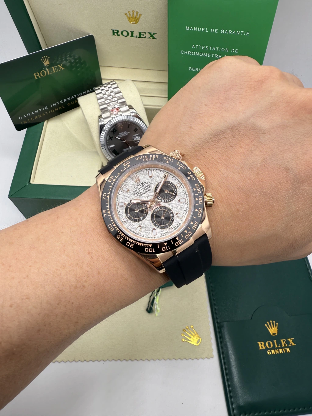 Daytona 40mm - AÇO ROSE MOSTRADOR BRANCO - SILICONE - Imagem 5