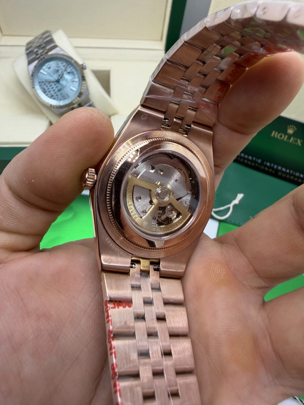 Land-Dweller 40mm - AÇO ROSE MOSTRADOR PRATA - Imagem 3