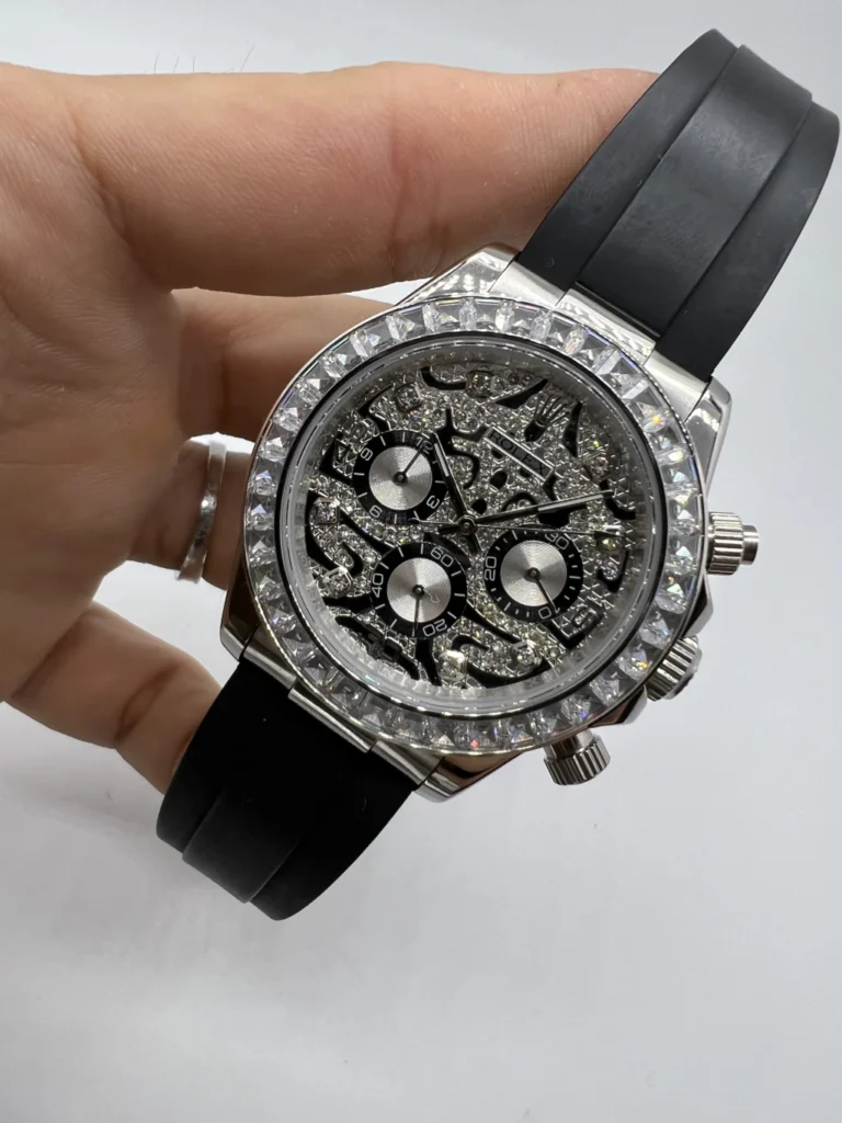 Daytona 40mm - AÇO MOSTRADOR PRETO CRAVEJADO - SILICONE